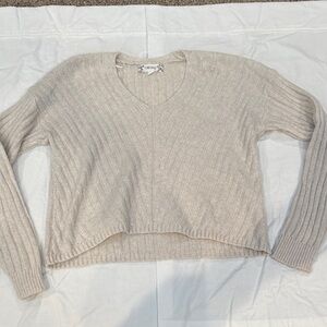 Pink Rose V-Neck Sweater - Light Beige